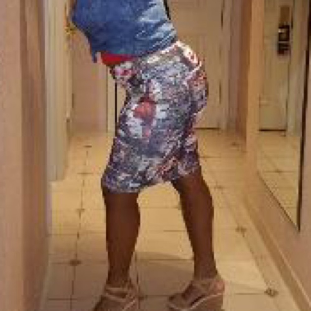 Multi colored pencil skirt